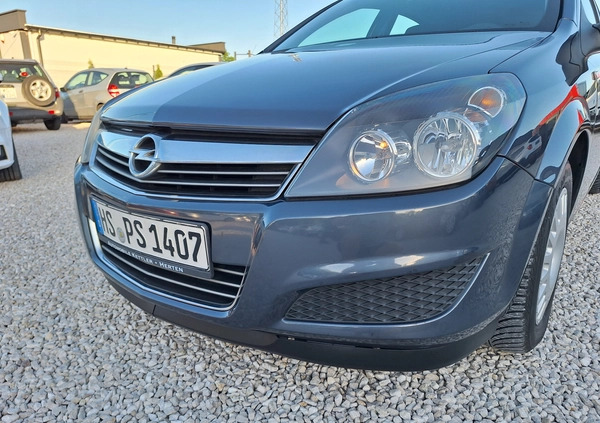 Opel Astra cena 14999 przebieg: 174100, rok produkcji 2009 z Śrem małe 352